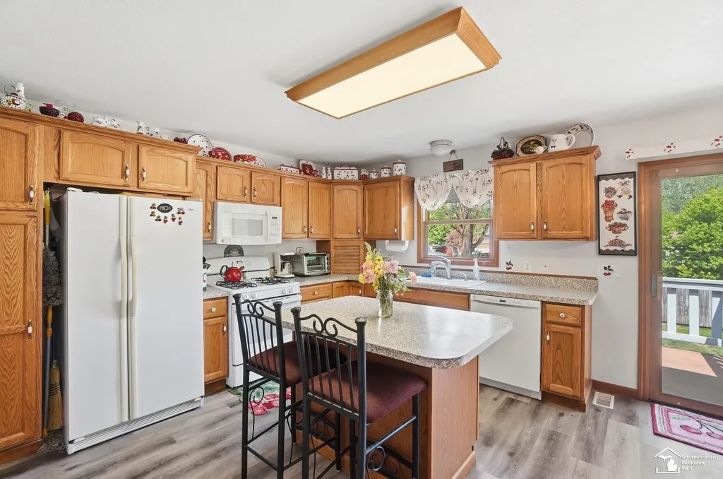 786 Santa Fe Court Bedford Township MI 48182