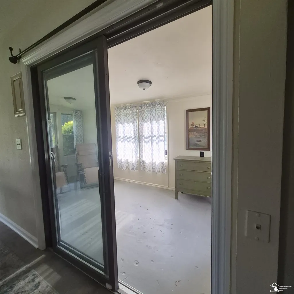 4509 Dixon Road Frenchtown Township MI 48166