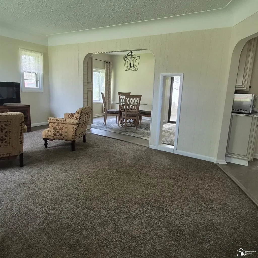 4509 Dixon Road Frenchtown Township MI 48166