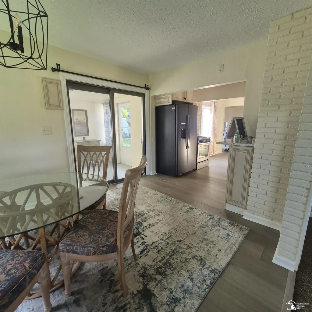4509 Dixon Road Frenchtown Township MI 48166