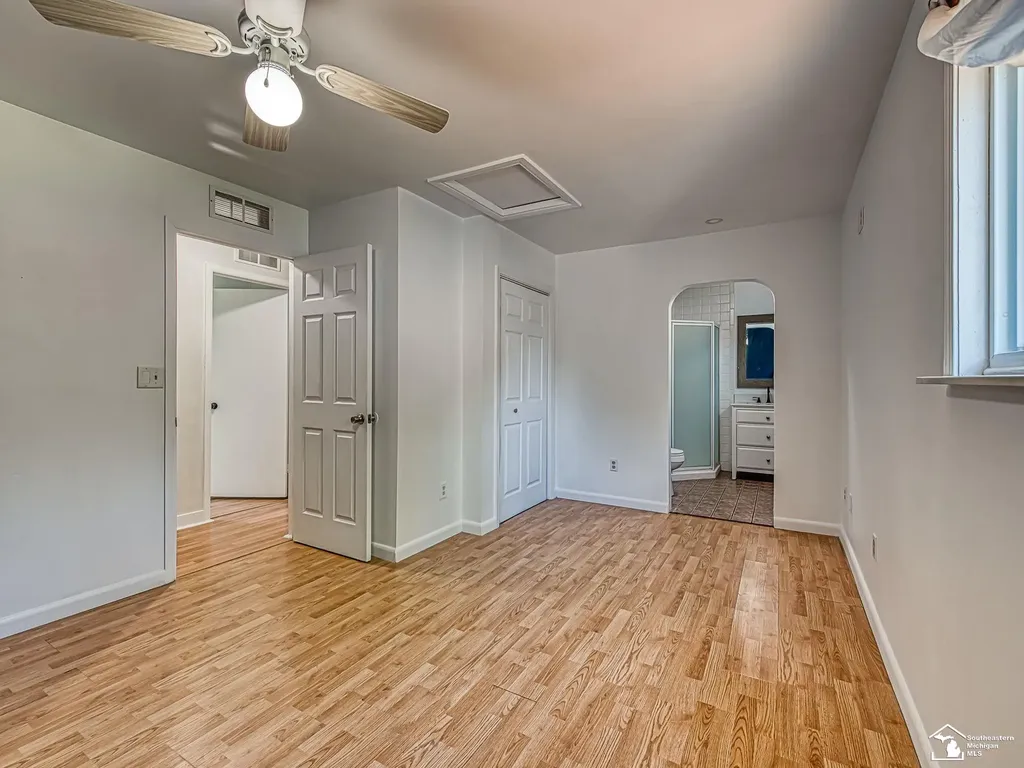 42064 Arthur Street Van Buren Charter Township MI 48111