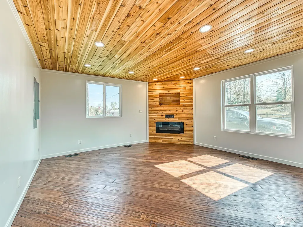 6621 Devils Lake Highway Woodstock Township MI 49253