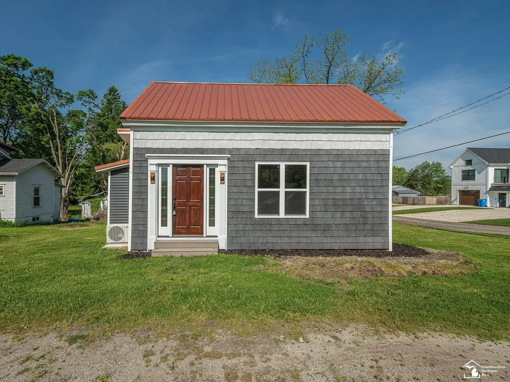 6621 Devils Lake Highway Woodstock Township MI 49253