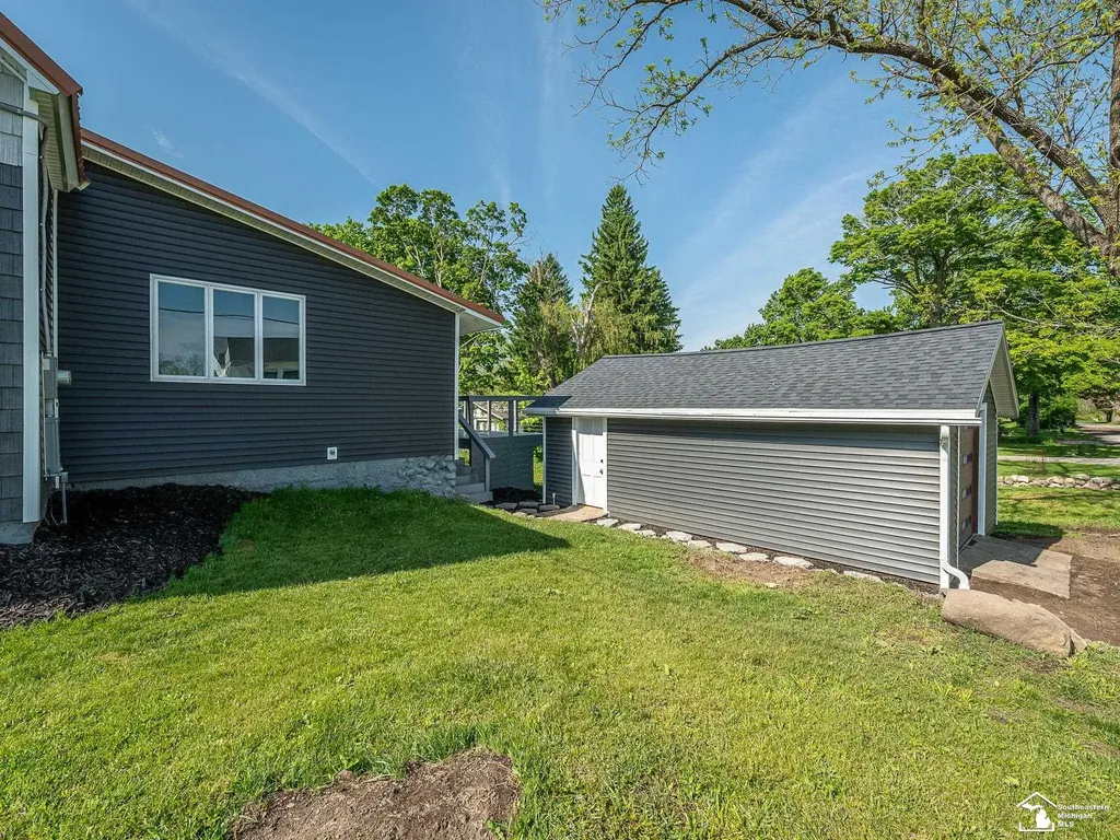 6621 Devils Lake Highway Woodstock Township MI 49253