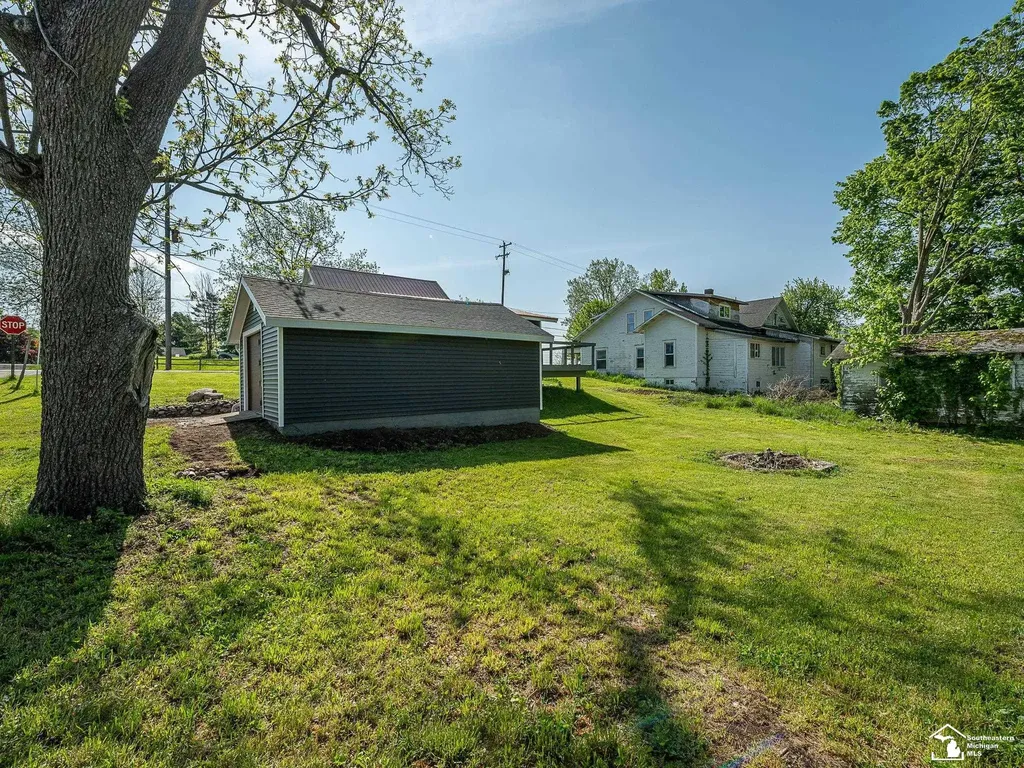 6621 Devils Lake Highway Woodstock Township MI 49253