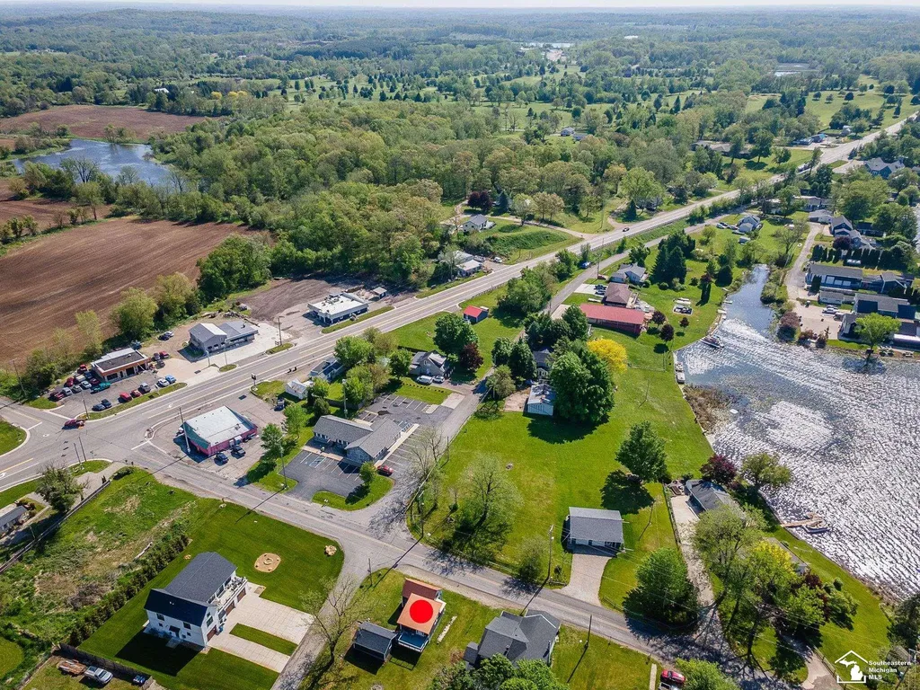 6621 Devils Lake Highway Woodstock Township MI 49253