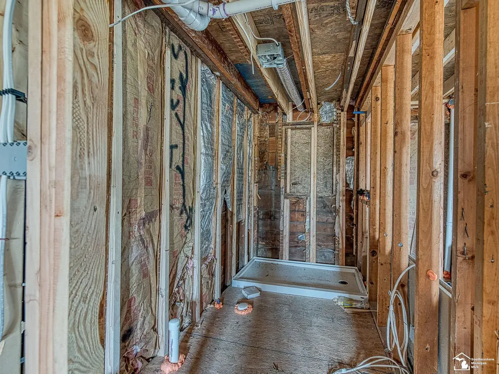 13680 Martinsville Road Exeter Township MI 48117