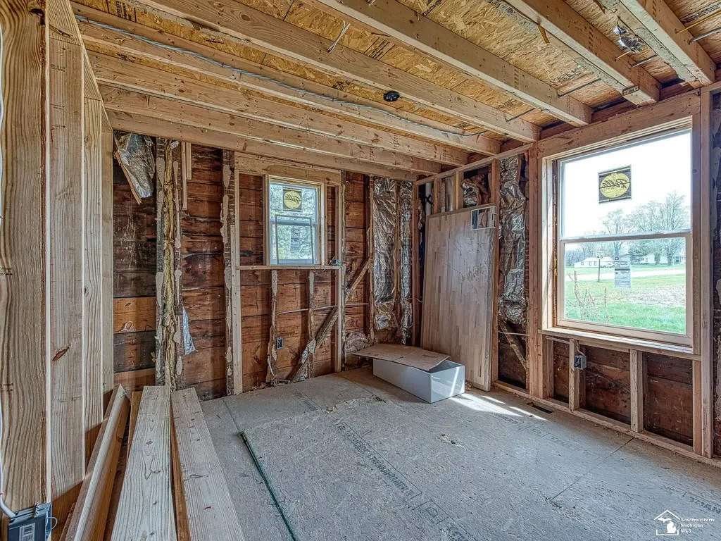 13680 Martinsville Road Exeter Township MI 48117