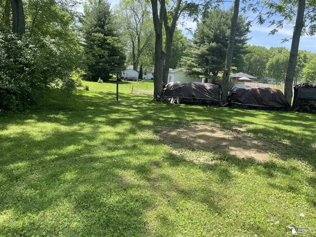 6719 Summerfield Road Bedford Township MI 48182