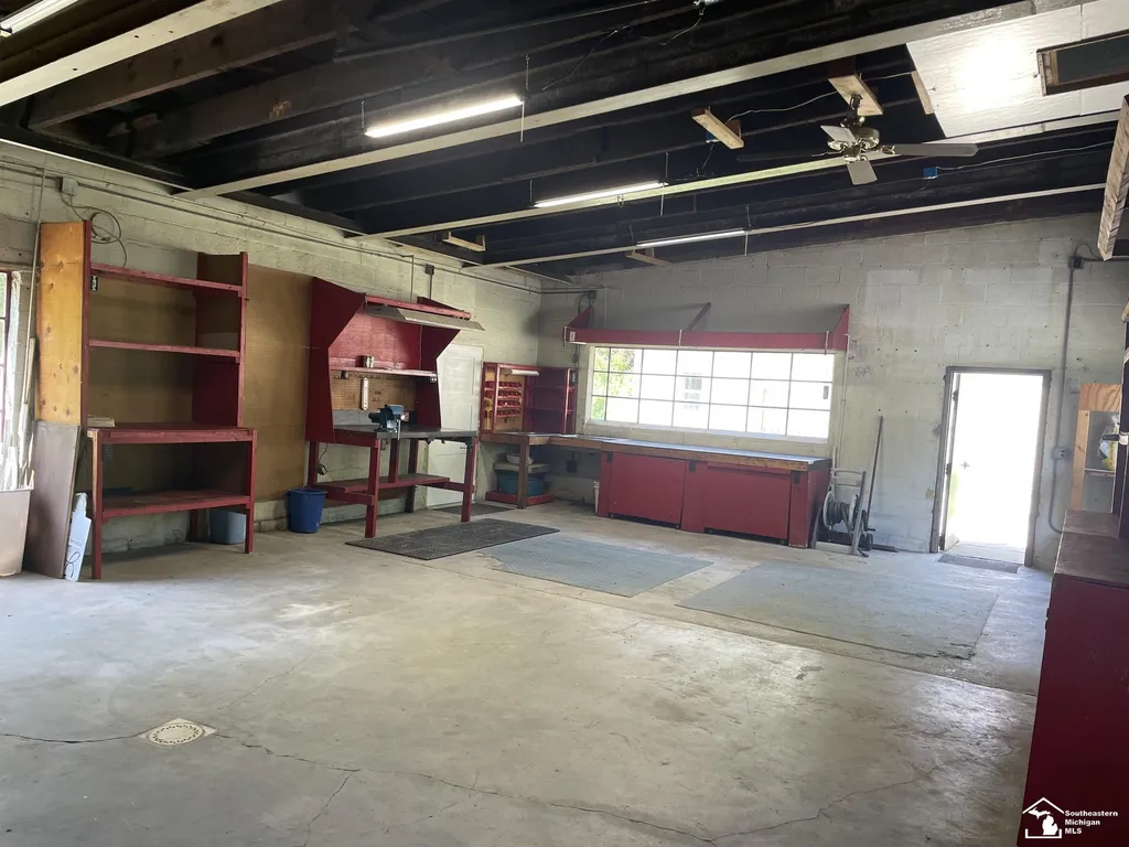 6719 Summerfield Road Bedford Township MI 48182
