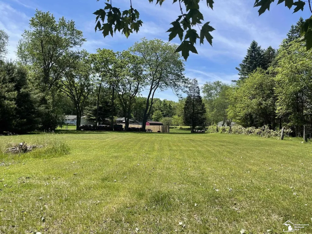 6719 Summerfield Road Bedford Township MI 48182