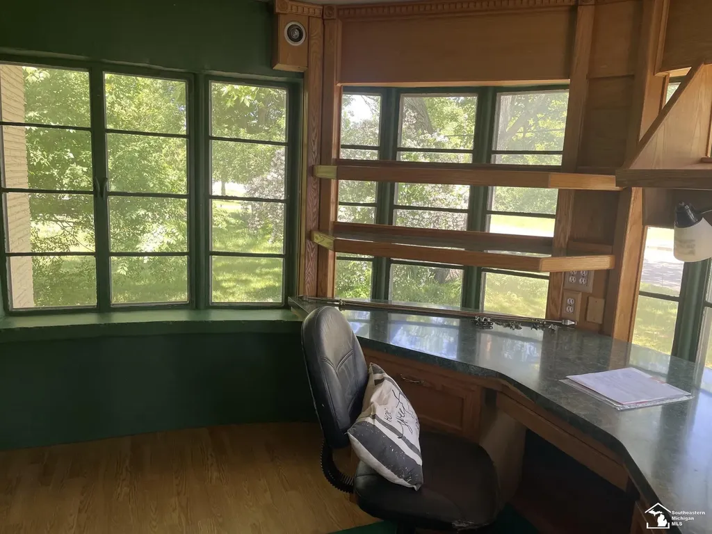 6719 Summerfield Road Bedford Township MI 48182
