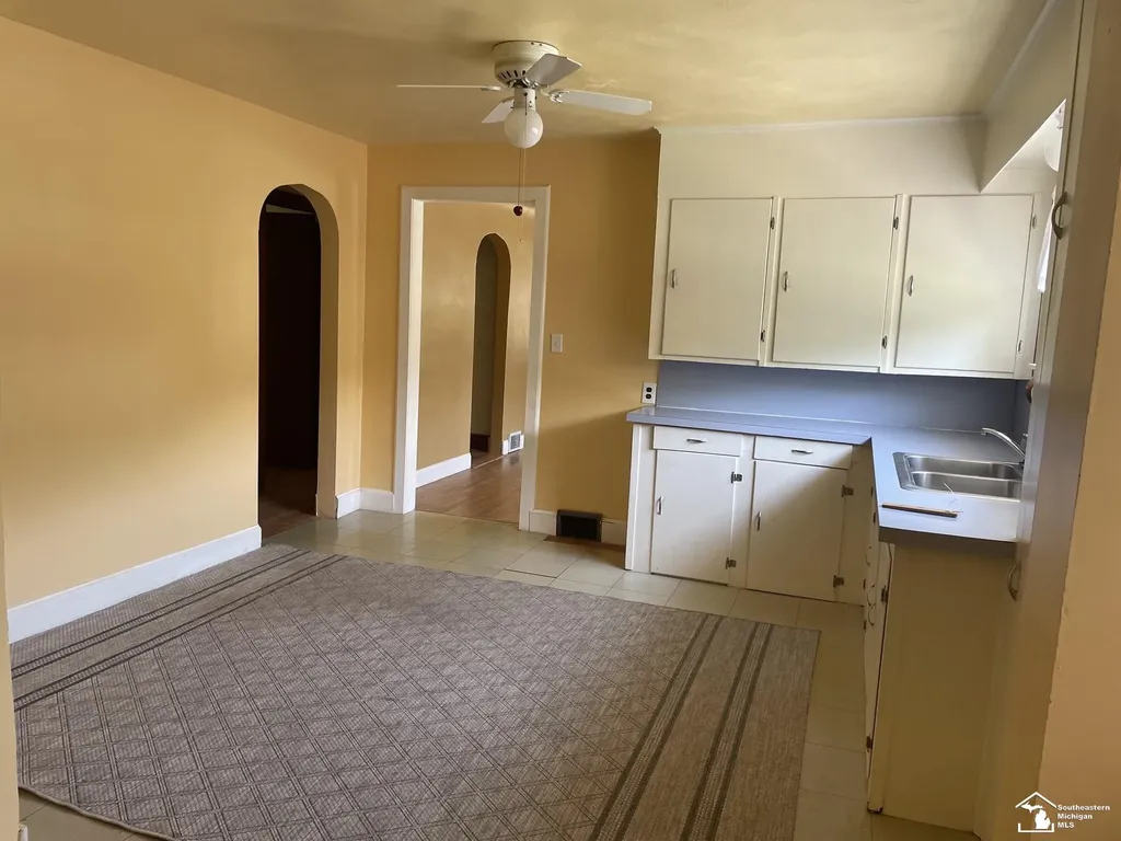 6719 Summerfield Road Bedford Township MI 48182