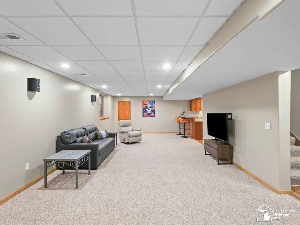 1176 Twin Lakes Drive Bedford Township MI 48182