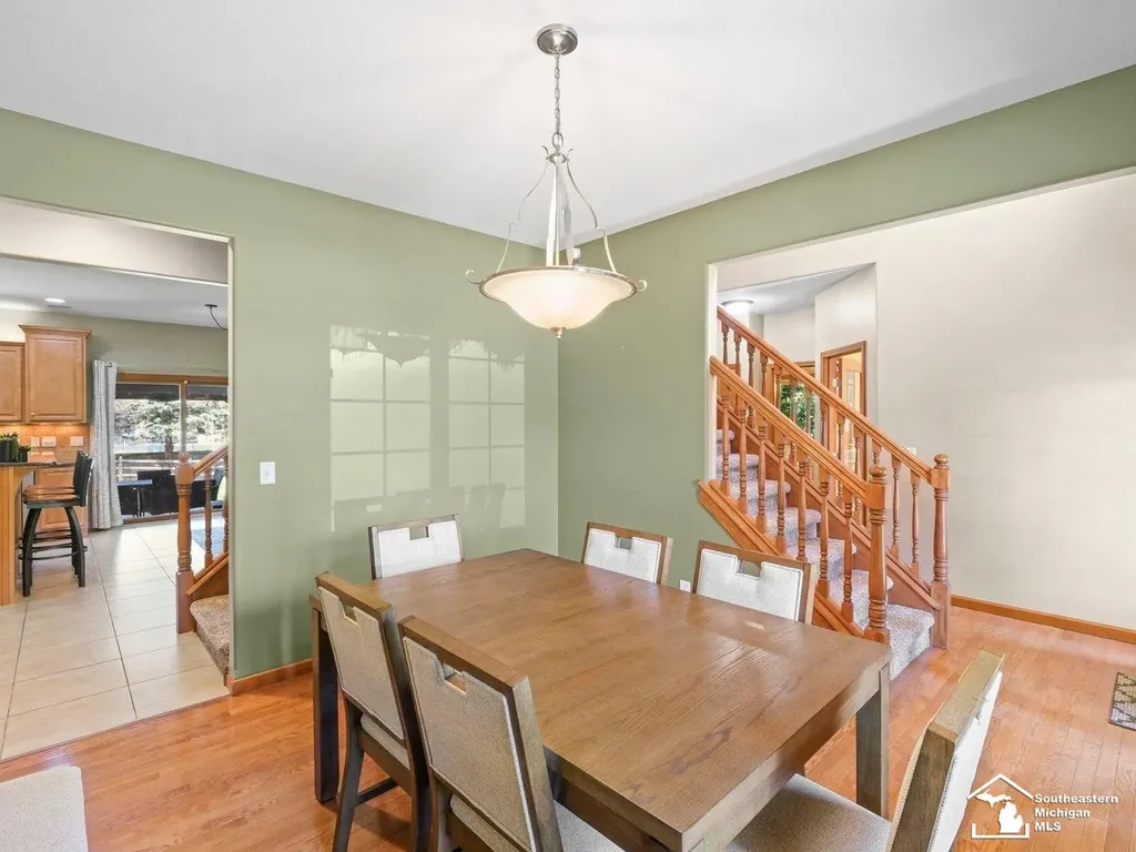 1176 Twin Lakes Drive Bedford Township MI 48182