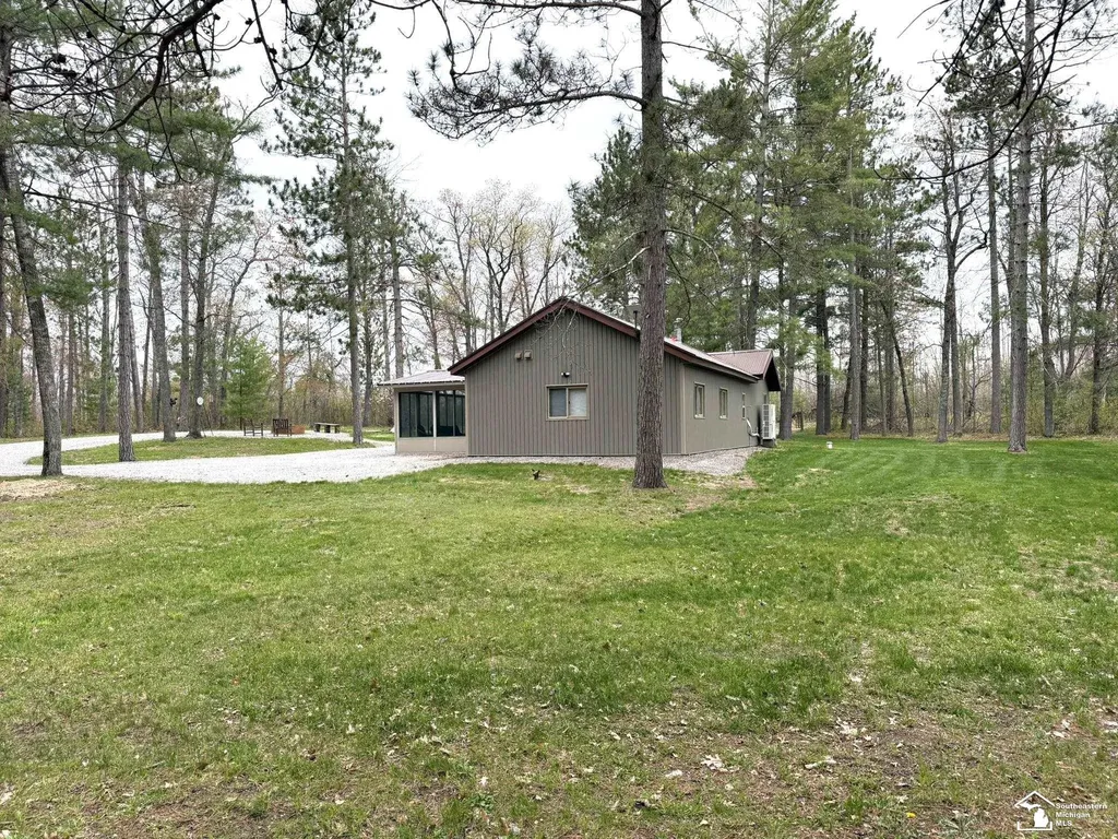1391 W Hill Road Elmer Township MI 49756