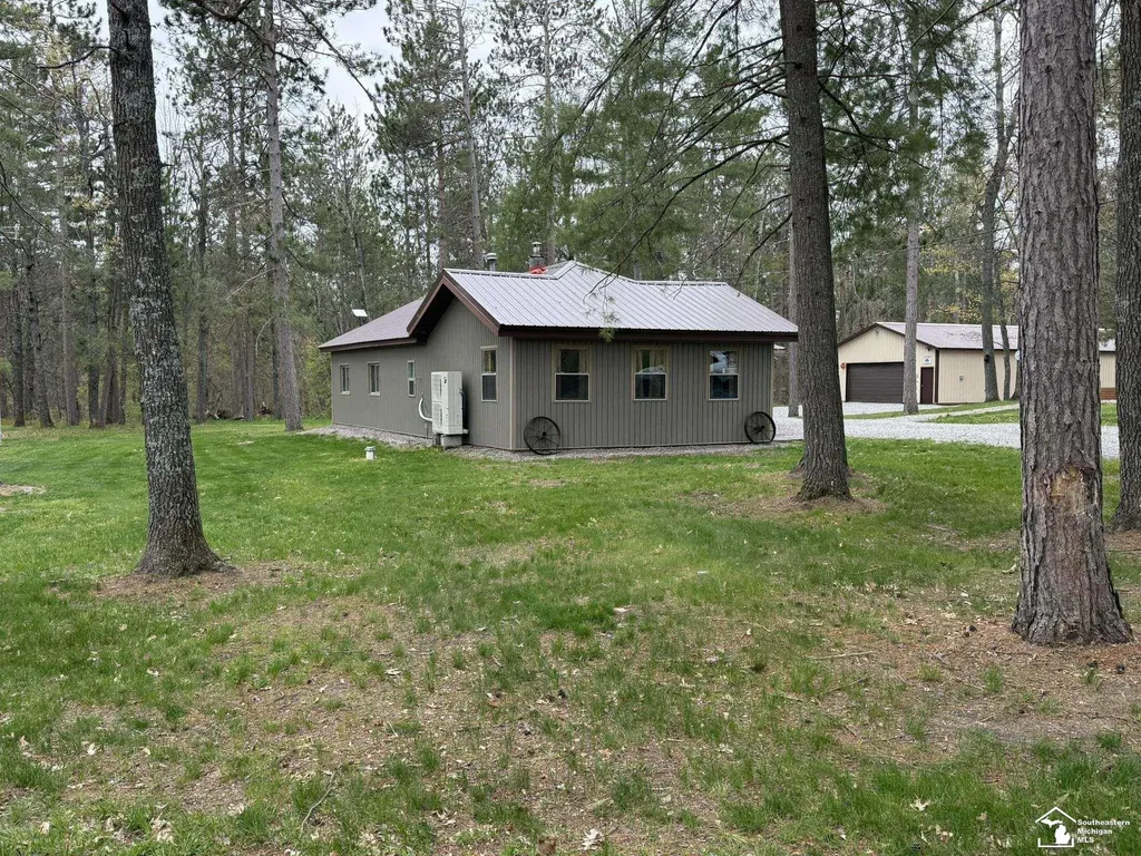 1391 W Hill Road Elmer Township MI 49756