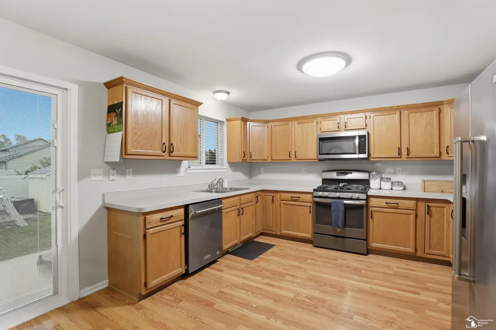 8838 Railwood Drive Berlin Charter Township MI 48166