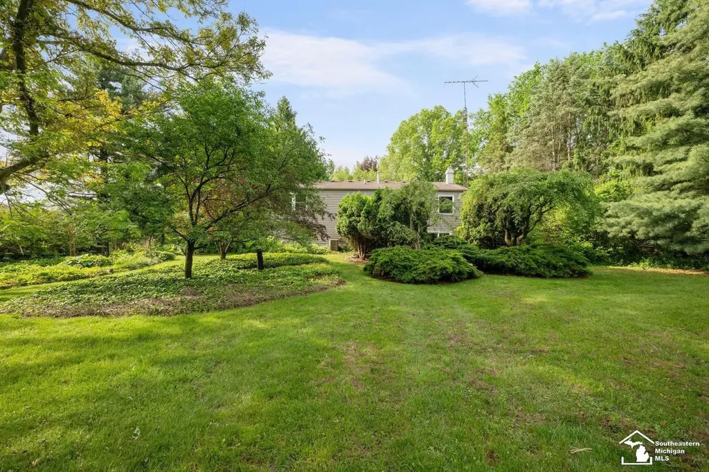434 W Erie Road Bedford Township MI 48182