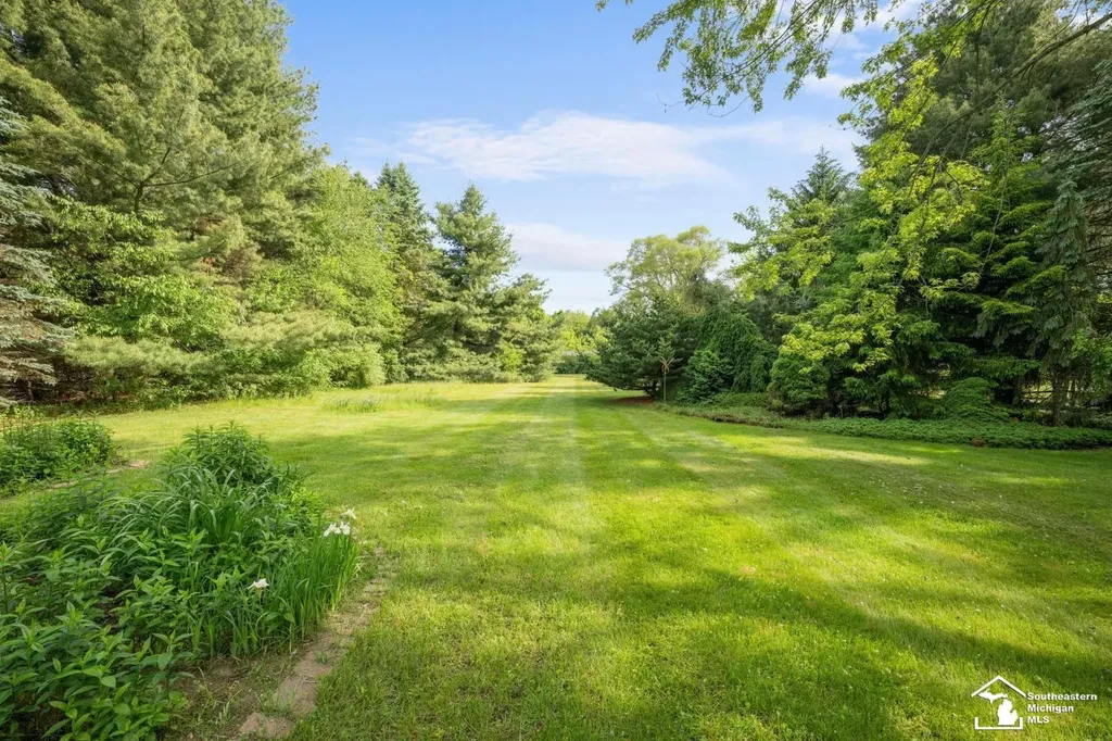 434 W Erie Road Bedford Township MI 48182