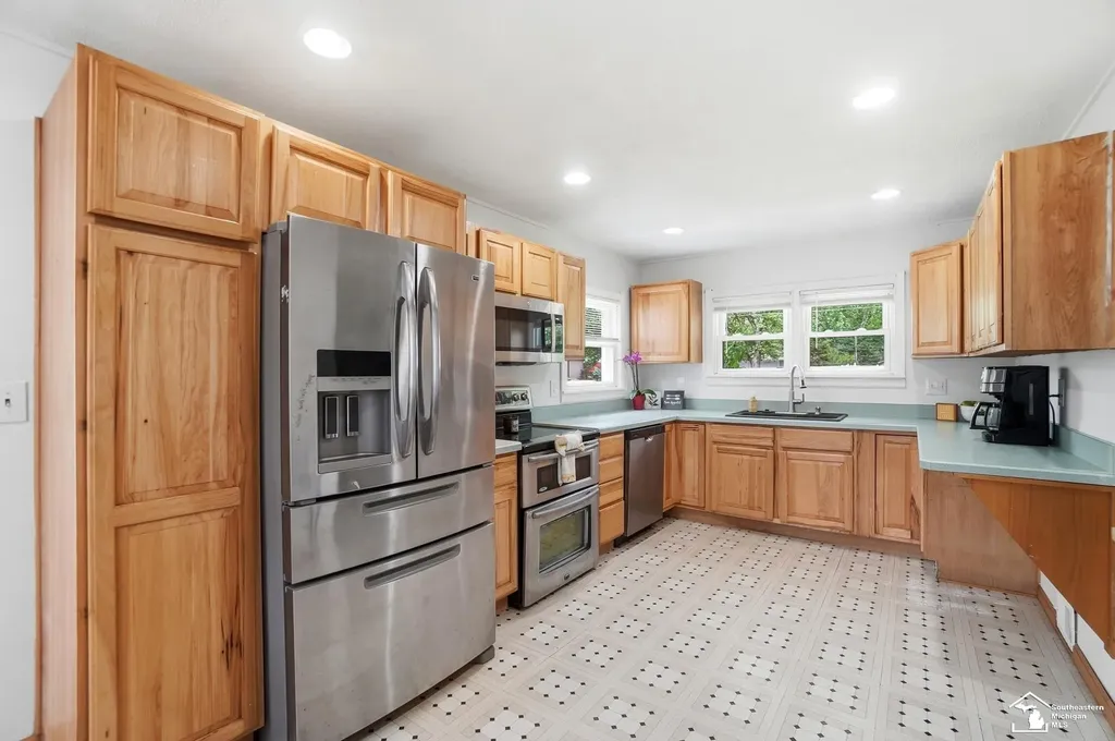 15592 Cedar Street Monroe City MI 48161