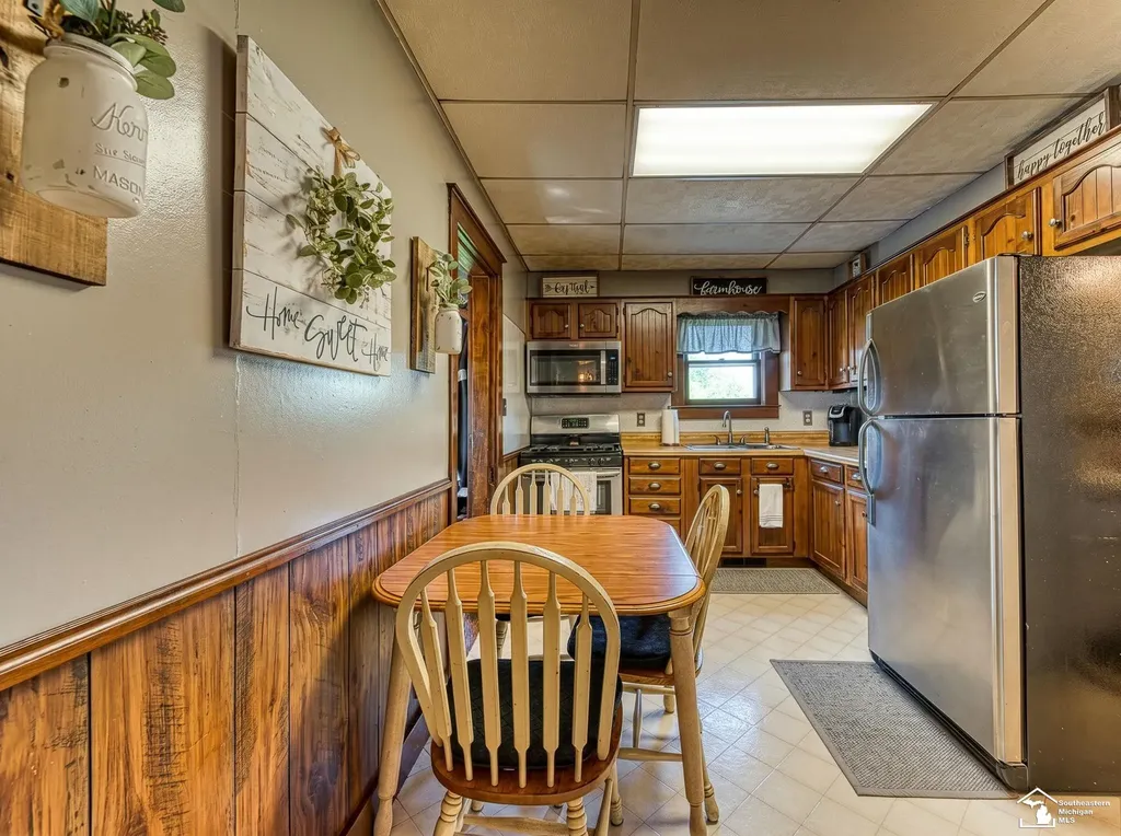 3551 N Otter Creek Road La Salle Township MI 48161