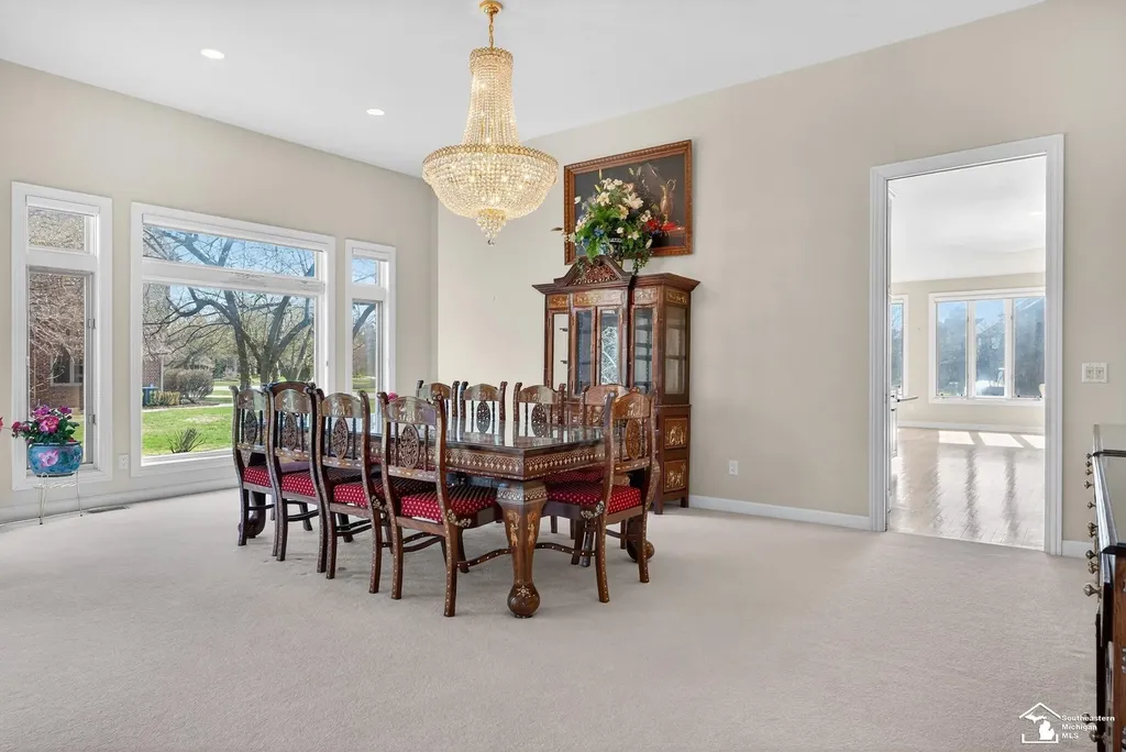 4592 Forestview Drive West Bloomfield Charter Township MI 48322
