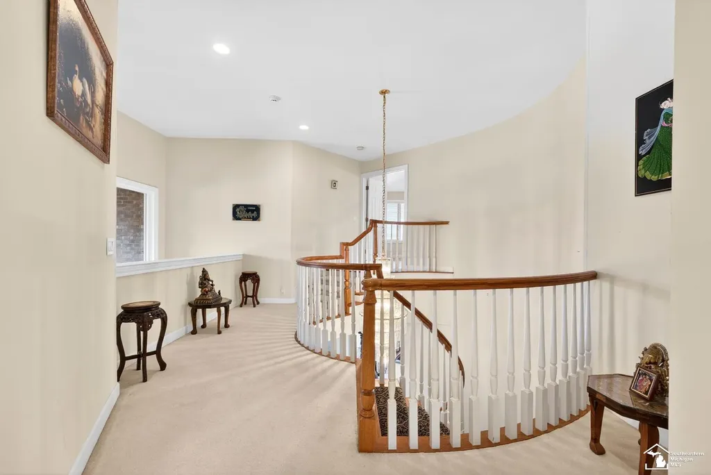 4592 Forestview Drive West Bloomfield Charter Township MI 48322
