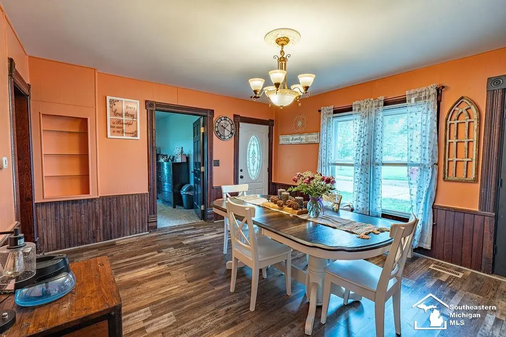 1584 E Newburg Road Ash Township MI 48117
