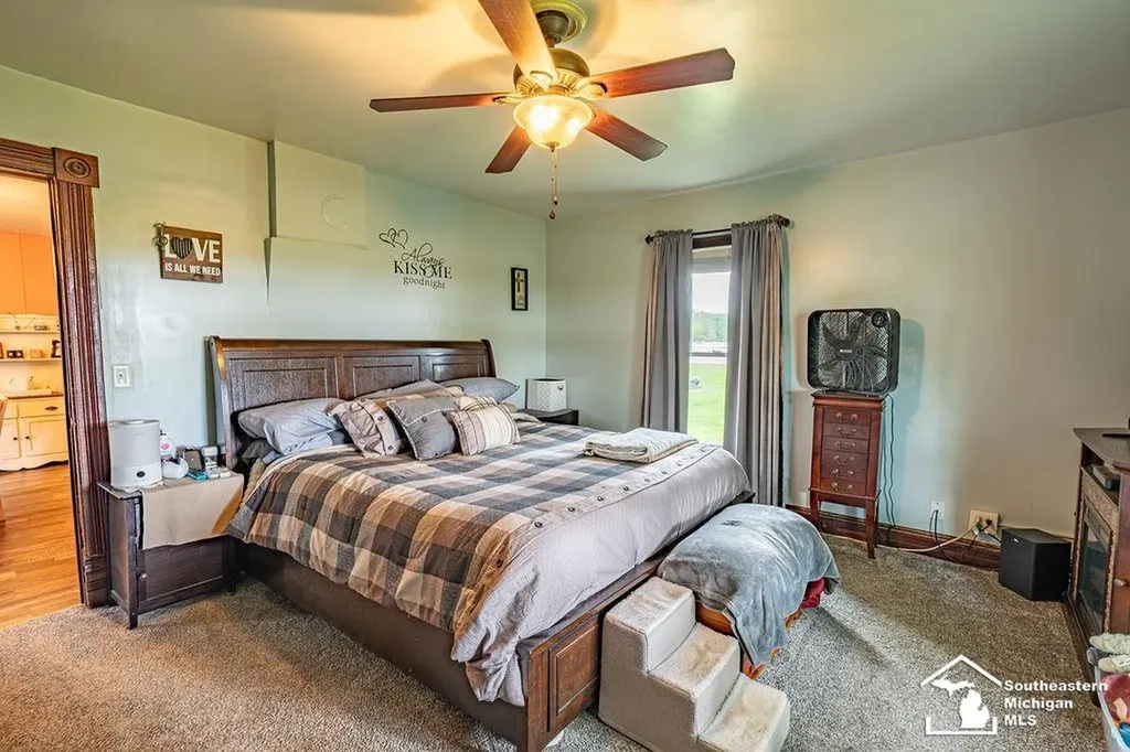 1584 E Newburg Road Ash Township MI 48117