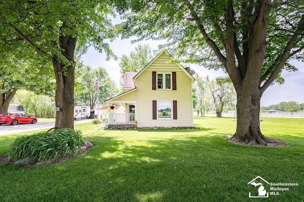1584 E Newburg Road Ash Township MI 48117