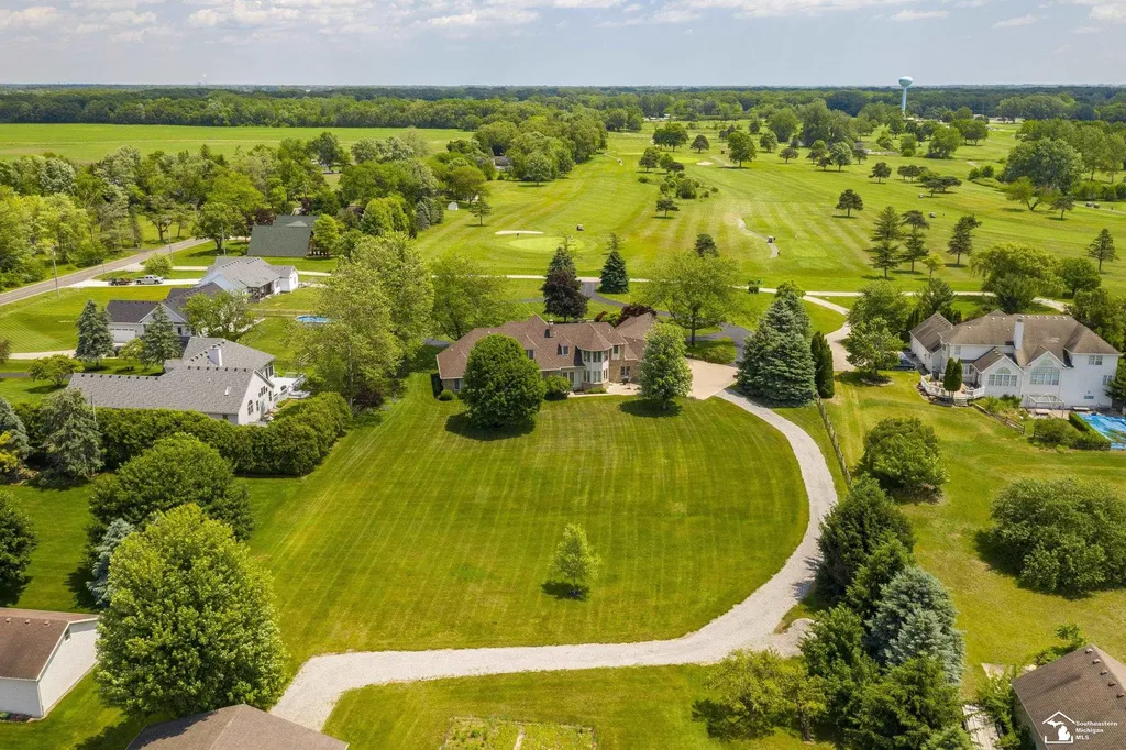 1573 W Erie Road Bedford Township MI 48182