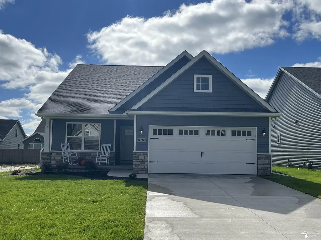 8289 Grande Lake Circle Bedford Township MI 48182