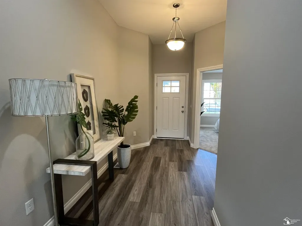 8289 Grande Lake Circle Bedford Township MI 48182