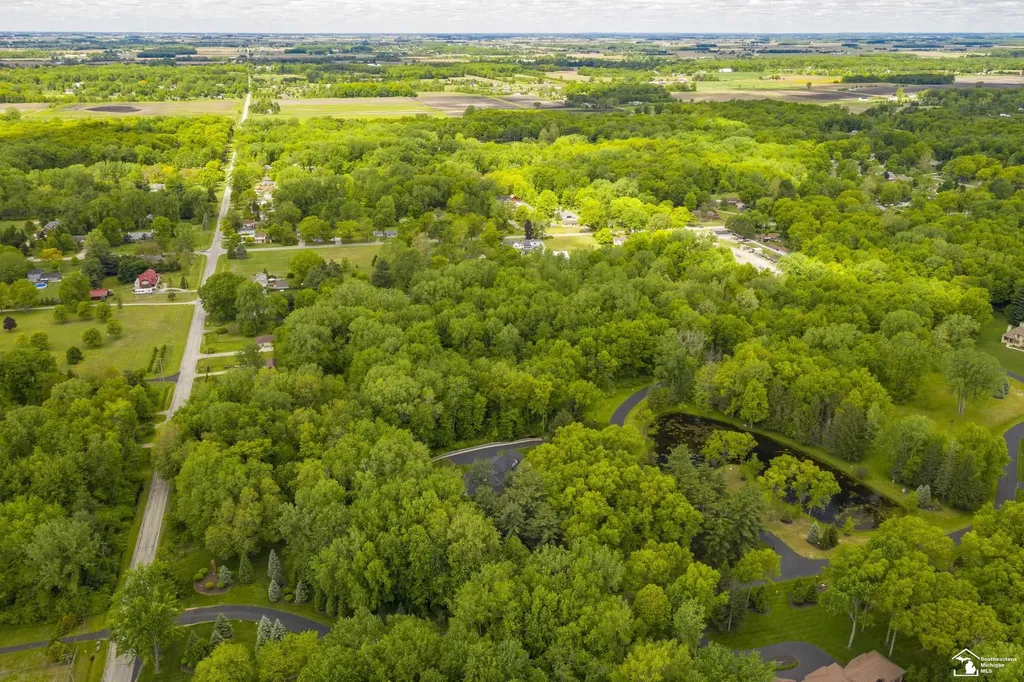 9107 Pine Forest Circle Bedford Township MI 48144