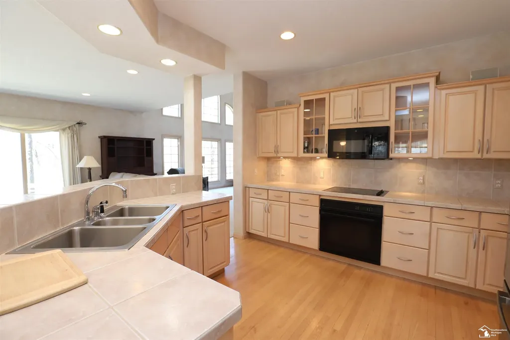 7241 Hidden Valley Drive Bedford Township MI 48144