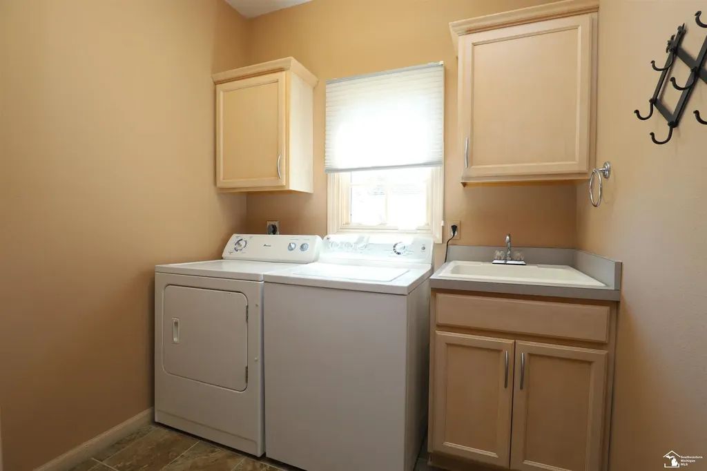 7241 Hidden Valley Drive Bedford Township MI 48144