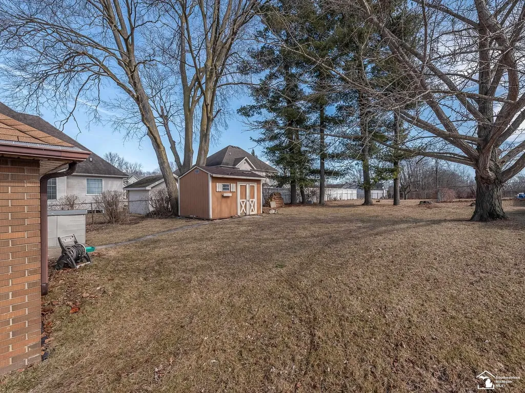 601 Riley Street Dundee Village MI 48131