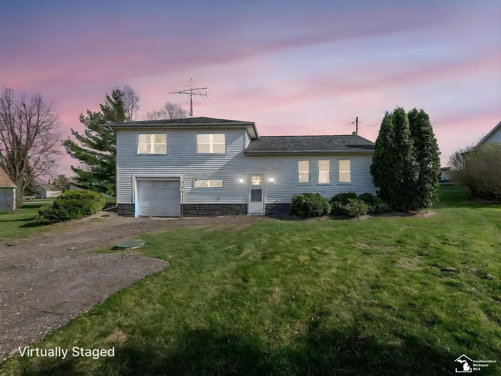 7329 Norfolk Drive Cambridge Township MI 49265