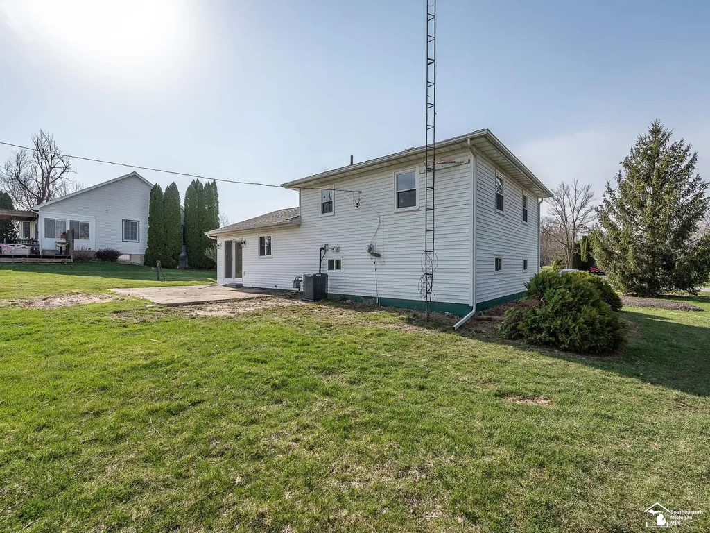 7329 Norfolk Drive Cambridge Township MI 49265