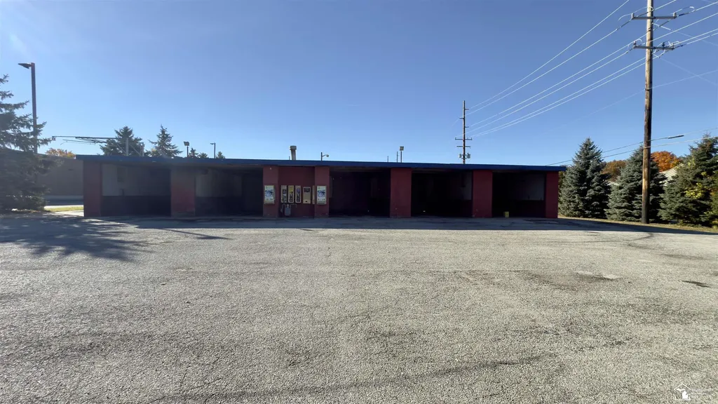 227 Stewart Road Monroe City MI 48162