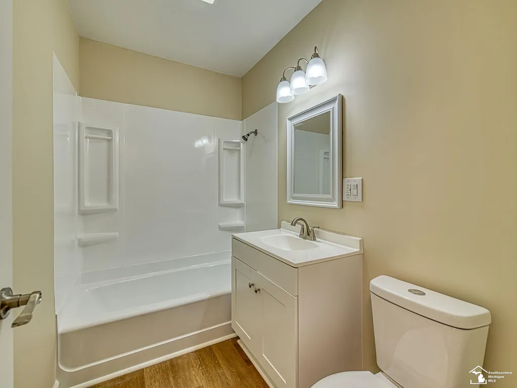 10711 Douglas Road Bedford Township MI 48182
