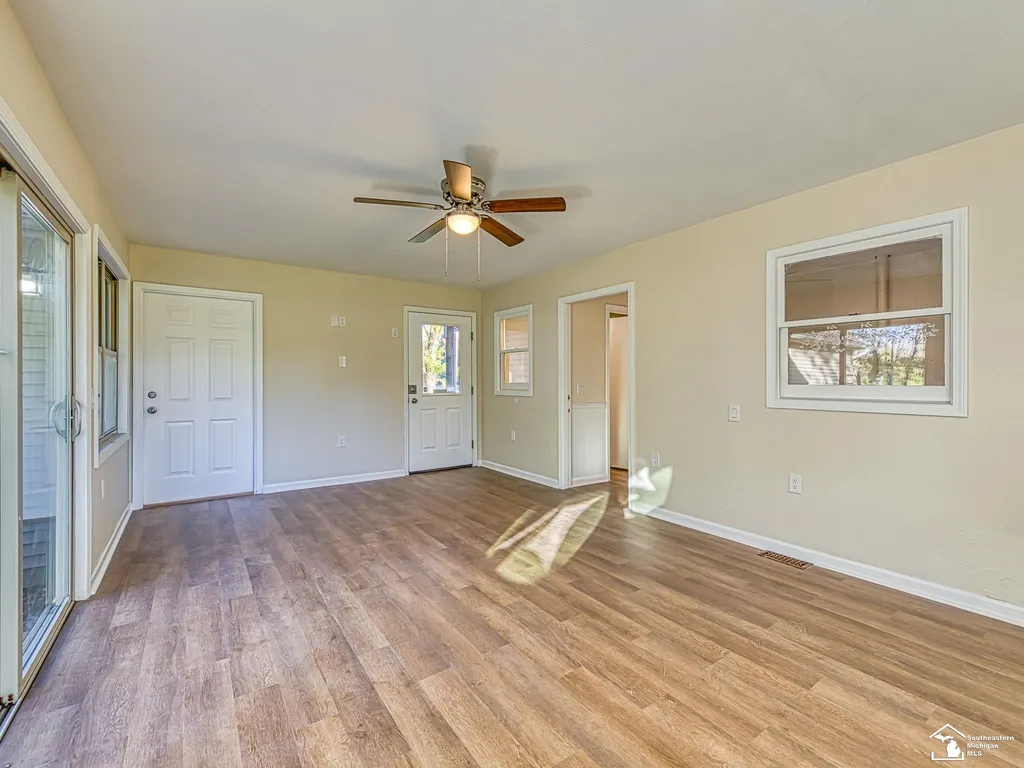 10711 Douglas Road Bedford Township MI 48182