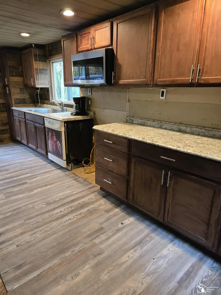 7180 Sherwood Trail Frost Township MI 48625