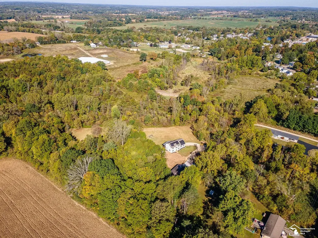 6482 Sorby Highway Addison Village MI 49220