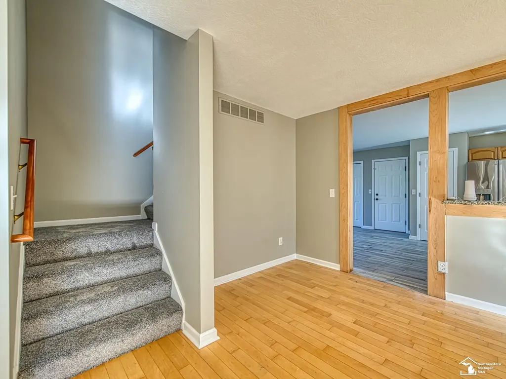 6482 Sorby Highway Addison Village MI 49220