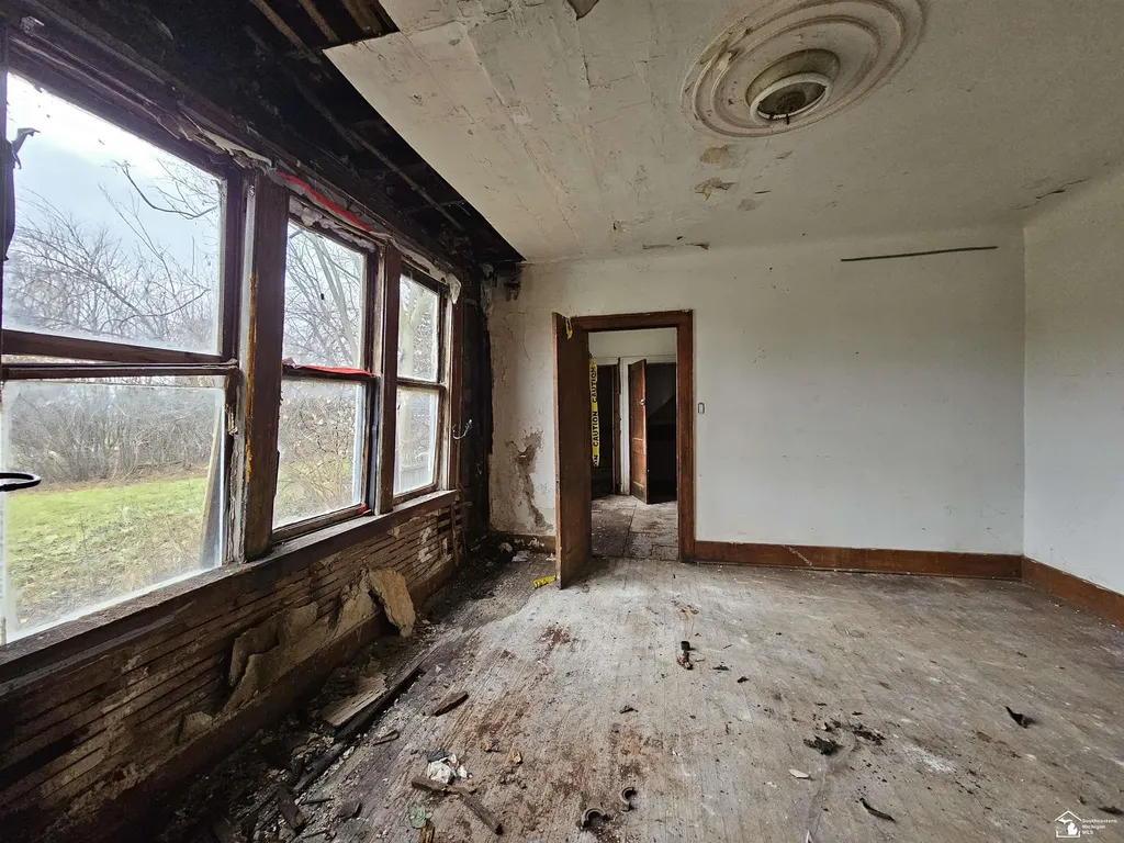 18635 Saint Louis Street Detroit City MI 48234