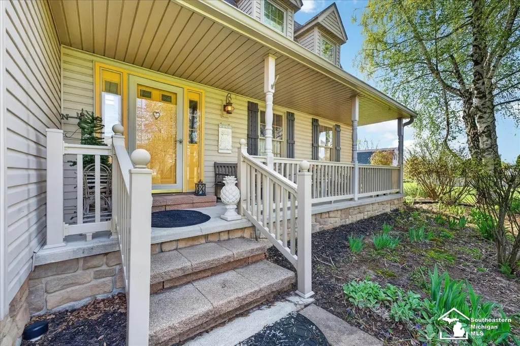 7577 S Huron River Drive South Rockwood Village MI 48179