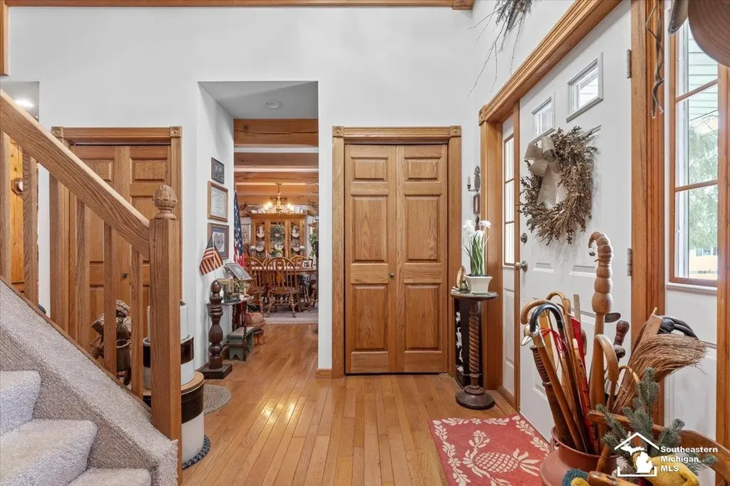 7577 S Huron River Drive South Rockwood Village MI 48179