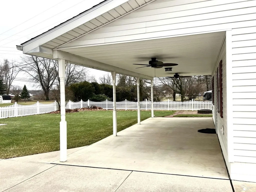 4011 Bluebush Road Raisinville Township MI 48162